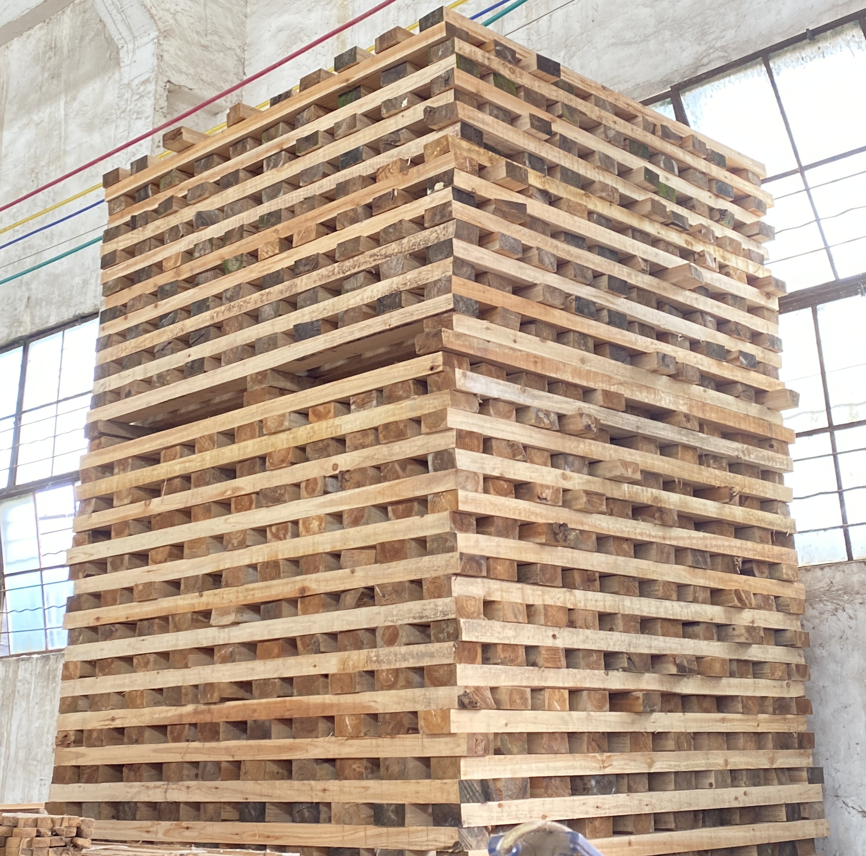 鹿林木(mù)業 建築木(mù)方(半成品規格可(kě)定制) 源頭廠家批發大量供應