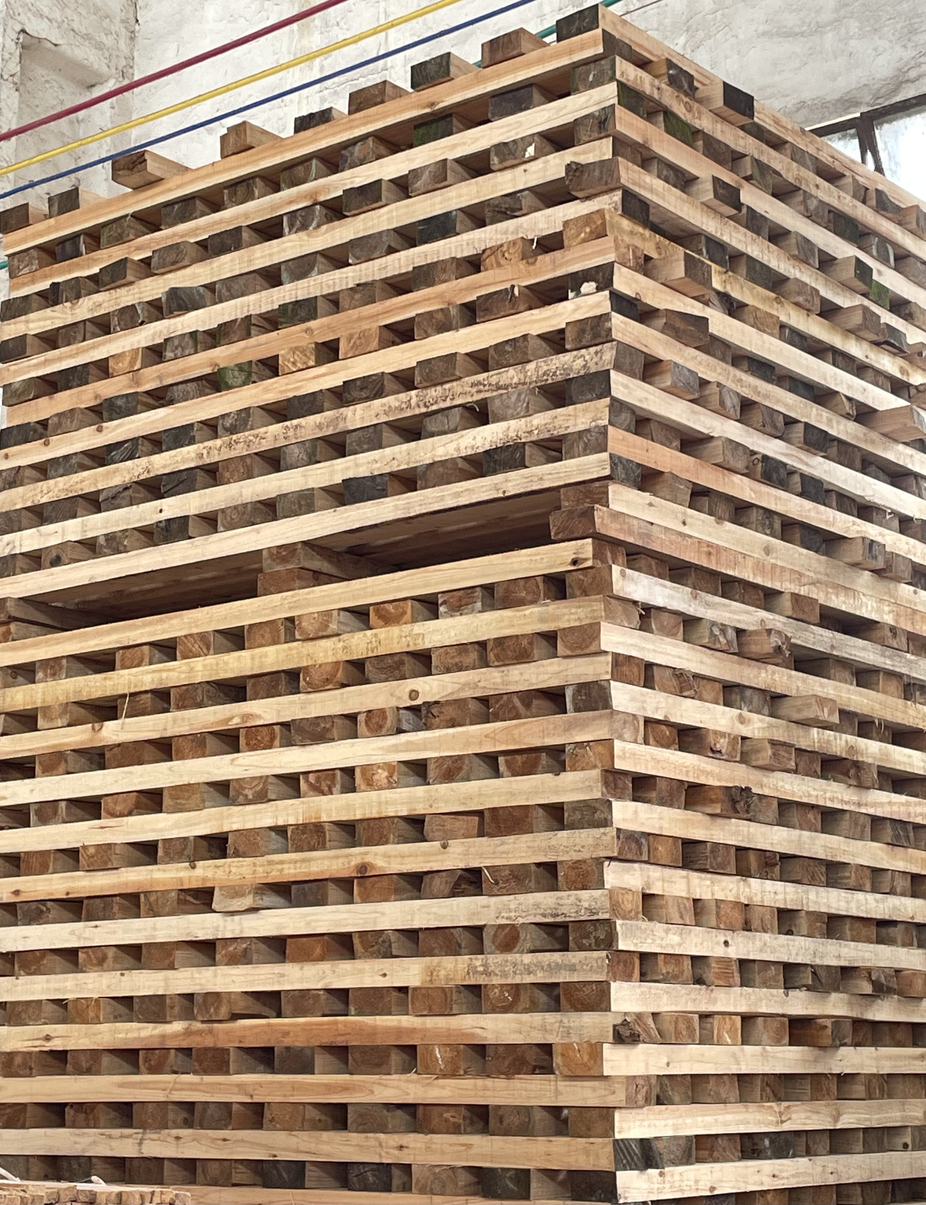 鹿林木(mù)業 建築木(mù)方(半成品規格可(kě)定制) 源頭廠家批發大量供應